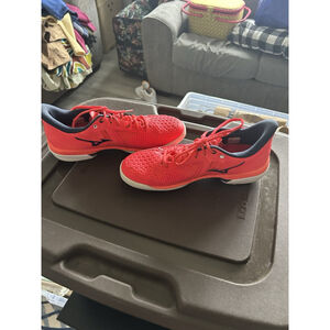 Minzuno Enerzy Orange Womans Size 9 Shoes